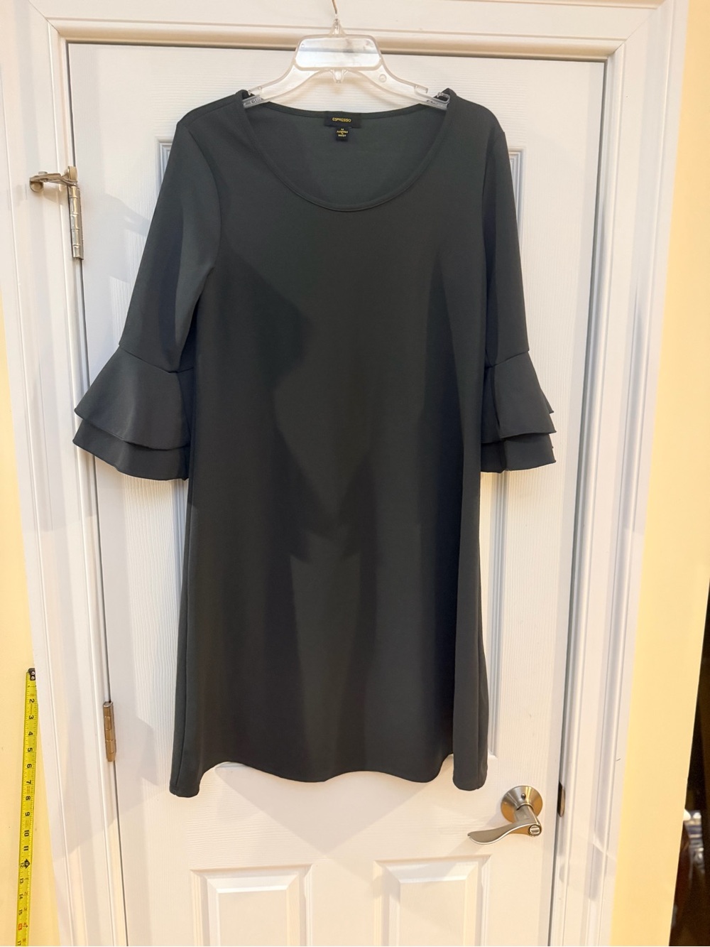 Ladies Size Medium "Espresso" Grey Tiered Ruffle Sleeve Midi Dress GUC